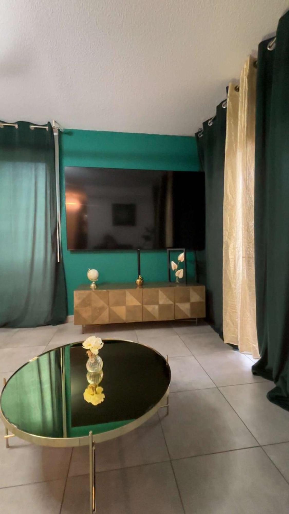 Suite Jacuzzi "Spa Privatif " Appartement Jacuzzi Toulouse Eksteriør billede