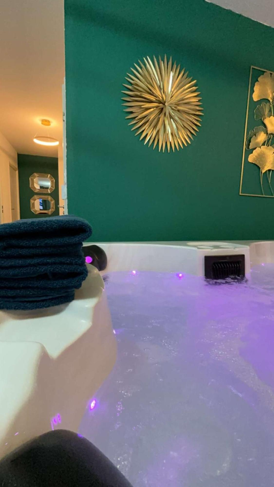 Suite Jacuzzi "Spa Privatif " Appartement Jacuzzi Toulouse Eksteriør billede